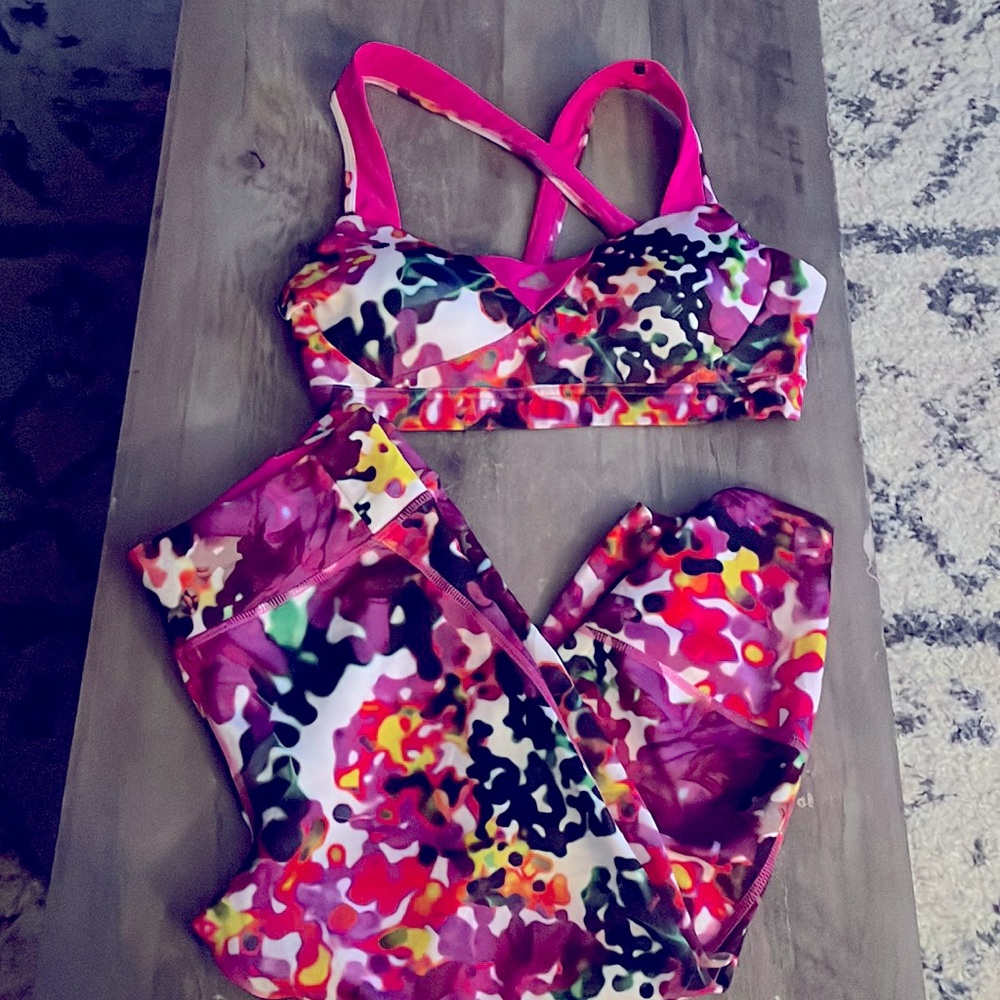 Adidas workout bra and capri pants - Sz M